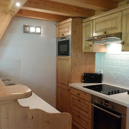 Spacieux, 8 Personnes, 3 Chambres, 1 Mezzanine - Isaline11 *